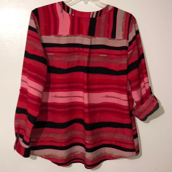 Notations Long Sleeve Red High Low ButtonDown Top - Picture 6 of 8